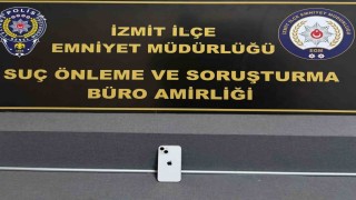 Kendini hemşire olarak tanıtıp telefonları alarak kaçan şüpheli yakalandı
