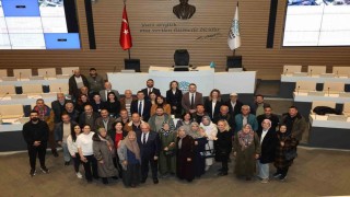 Kentsel dönüşümde örnek model Barış Mahallesi sakinlerine anlatıldı