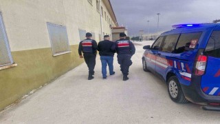 Kesinleşmiş 26 yıl cezayla aranan şahıs yakalandı