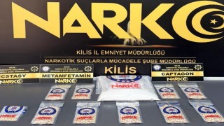 Kiliste mezarlıkta uyuşturucu hap ve metamfetamin ele geçirildi