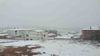 Kırklarelinin yüksek kesimleri beyaza büründü