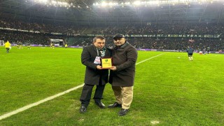Kocaelispordan Orhan Görsene ahde vefa