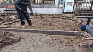 Koçarlıda bozuk yollar onarıldı, Cihanoğlu Camii çevresi yeniden düzenlendi