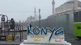 Konyada kar sürprizi