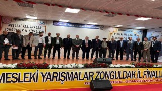 Kuran-ı Kerimi Güzel Okuma Yarışması il finali Alaplıda gerçekleştirildi