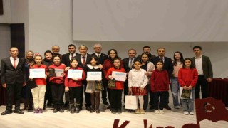 Kütahyada İstiklâl Marşını ezbere ve güzel okuma yarışması