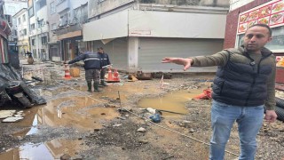Kuyum atölyesini su basan iş yeri sahibi Gözaç: Belediye geçmiş olsun bile demedi