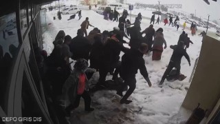 Malatyada 7,6lık depremin hastanedeki panik anları kamerada