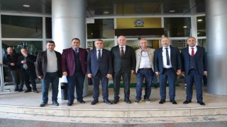 Manisada 155 Nolu Halk Otobüsleri Kooperatifinde Fevzi Açıkel güven tazeledi