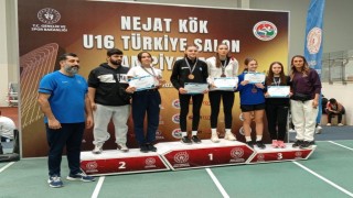 Manisalı atletlerden Türkiye üçüncülüğü