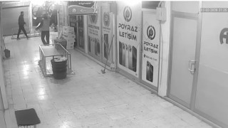 Mardinde iş yerinden elektrikli süpürge hırsızlığı kamerada