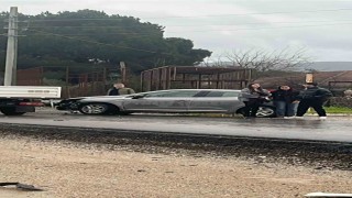 Marmariste otomobil ile motosiklet çarpıştı: 1 yaralı