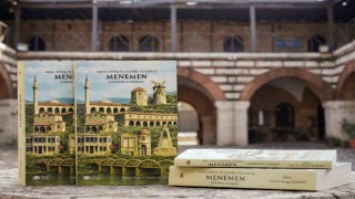 Menemen tarihi iki cilt kitap oldu