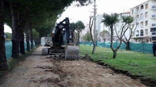Menteşe Atatürk Bulvarında yürüyüş ve bisiklet yolları yenileniyor