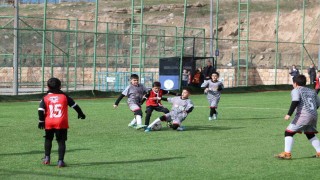 Merkezefendide U-9 Şenlik Ligi tüm hızıyla devam ediyor