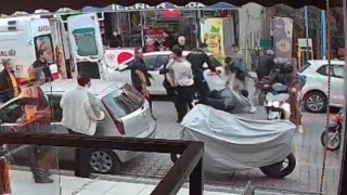 Mersinde iki grup arasında bıçaklı kavga: 1 ağır yaralı