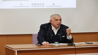 Metin Külünk: Mesele, hak ile batıl mücadelesinde kimin nerede durduğudur