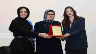 Milletvekili Böhürler, ERÜde gençlerle buluştu