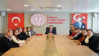 Muğla Olgunlaşma Enstitüsü tarafından Bayrak Sevgisi el emeğiyle taçlandı