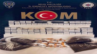 Muşta kargo ile kaçak tütün sevkiyatı polise takıldı