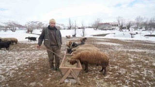 Muşta kış ve bahar aynı anda yaşanıyor