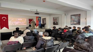 Muşta öğrencilere Jandarma Teşkilatının tanıtımı yapıldı
