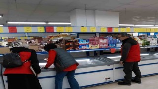 Niğdede Ramazan öncesi marketlere sıkı denetim