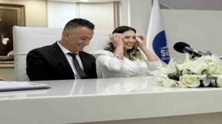 Nikah salonlarında ‘14 Şubat yoğunluğu: 14 çift ‘Sevgililer Gününde evlendi