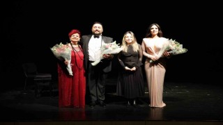 Nilüferde müzik dolu bir Sevgililer Günü akşamı