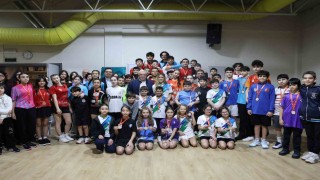 Nilüferde squash heyecanı