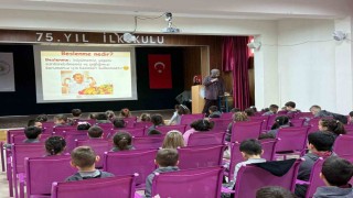 Öğrencilere okul sağlığı eğitimi verildi