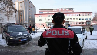 Okul çevrelerinde güvenlik denetimleri sürüyor