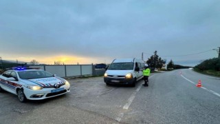 Okul zili yeniden çaldı, jandarmadan öğrencilere trafik güvenliği denetimi