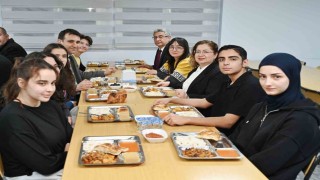 Ortaklar Fen Lisesinde Maarifin Kalbinde Ramazan iftarı