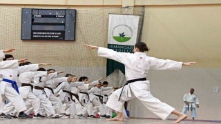 Osmangazide 300 karateci kuşak sevinci yaşadı