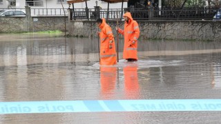 Osmaniye Sağanak Yağışla Mücadele Ediyor