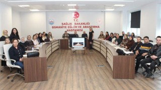 Osmaniye’de Sağlıkçılar Sertifikalarını Aldı