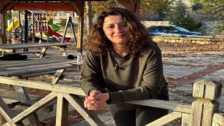 Oyuncu Metin Akpınarın biyolojik kızı Duygu Nebioğlu: 20 yıldır verdiğim mücadelede ne kadar haklı olduğumu bugün gördüm