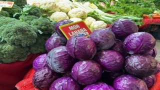 Pazarda tanesi 80 lira; çiftçiden 5 liradan almak istediler