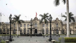 Peru’da Başkan Jose Jeri Görevden Alındı