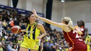 Pota ve filedeki derbilerde Fenerbahçeden çifte zafer