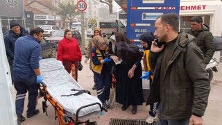 PTT Kargo minibüsünün çarptığı yaşlı kadın yaralandı