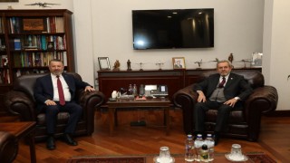 Rektör Kırışıktan Ankara Üniversitesi Rektörü Ünüvara ziyaret