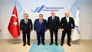 Rektör Özölçerden YÖKAK Başkanı Kocabıçaka ziyaret