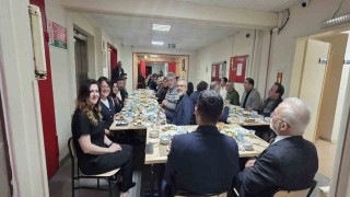 Sağlık çalışanları iftar sofrasında buluştu