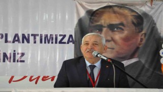 Salihlide 4 başkan değişti, 8 başkan güven tazeledi