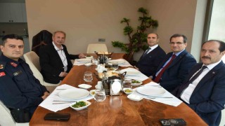 Salihlide İlçe Emniyet Müdürü Burhan Demirkırana veda
