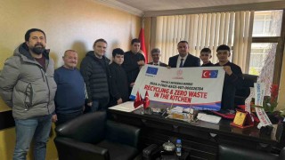 Salihlili öğrenciler, aşçılık eğitimi için Budapeşte yolcusu