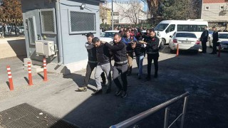 Şanlıurfada kuyumcu soygununda 6 şüpheli adliyeye sevk edildi