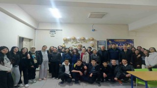 Sarıgölde liseliler aynı sofrada buluştu